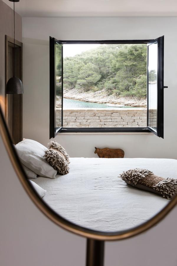 Little Green Bay Hotel Hvar Island ภายนอก รูปภาพ