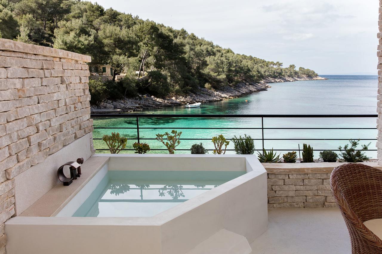 Little Green Bay Hotel Hvar Island ภายนอก รูปภาพ